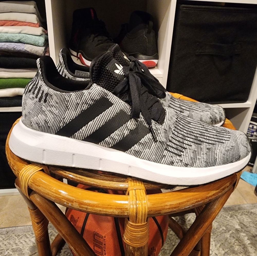 Mens Adidas